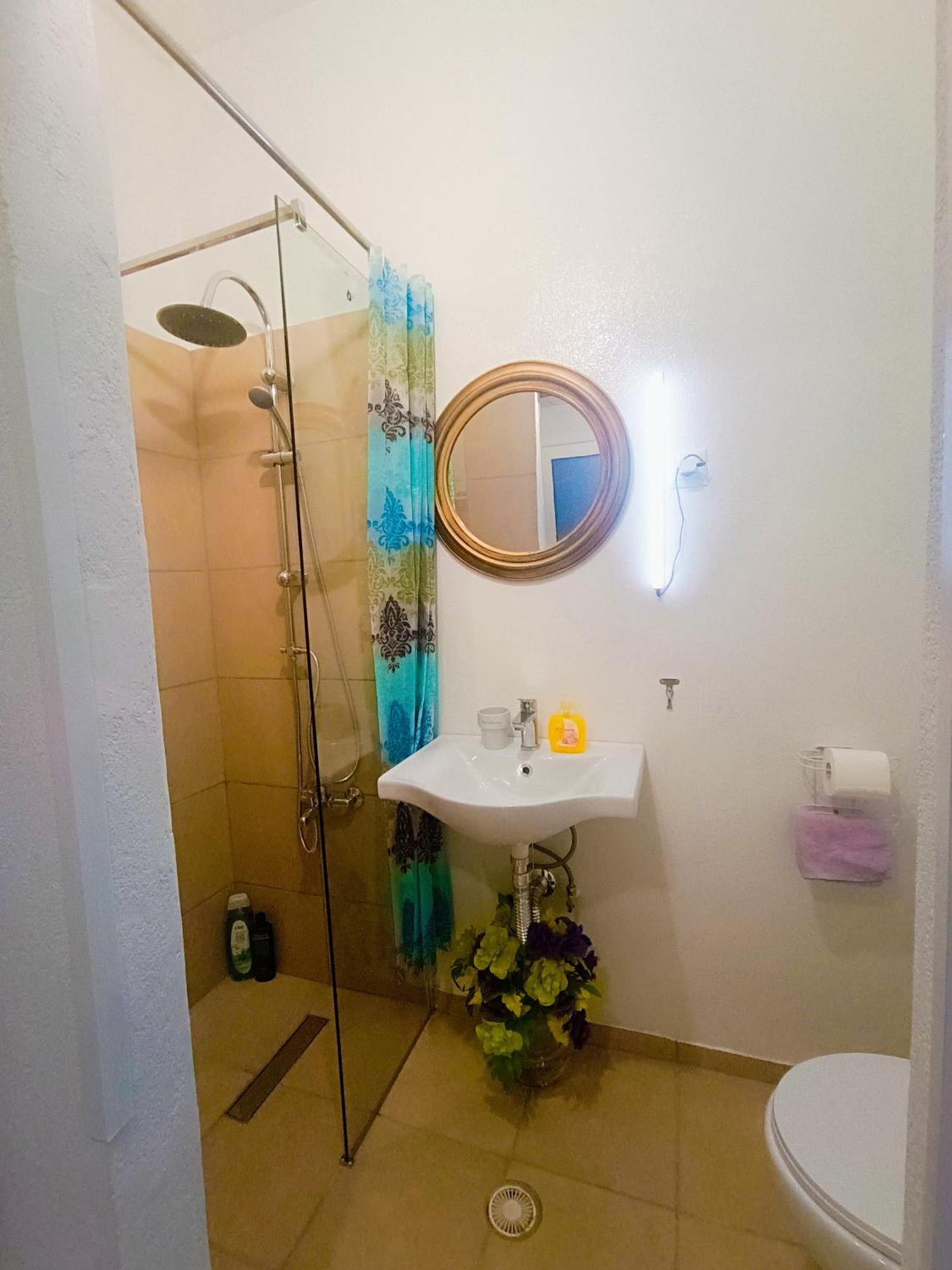 Cozy Apartment In Atene Esterno foto