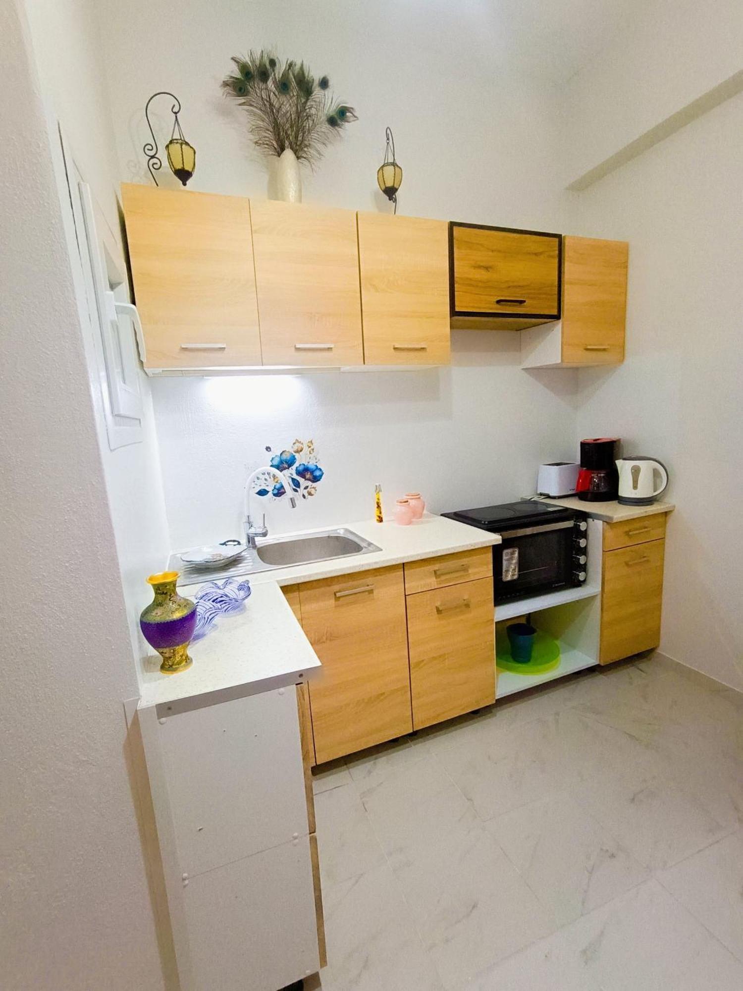 Cozy Apartment In Atene Esterno foto