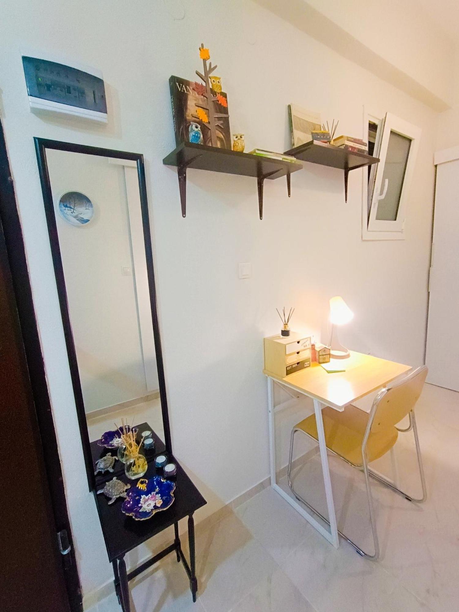 Cozy Apartment In Atene Esterno foto