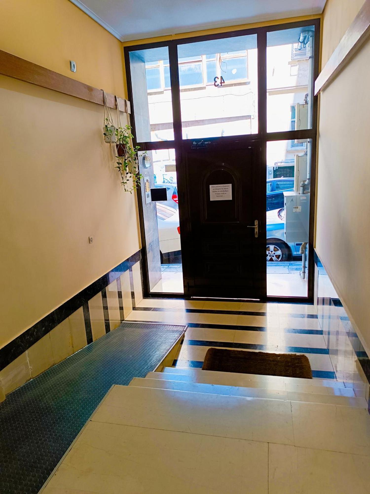Cozy Apartment In Atene Esterno foto
