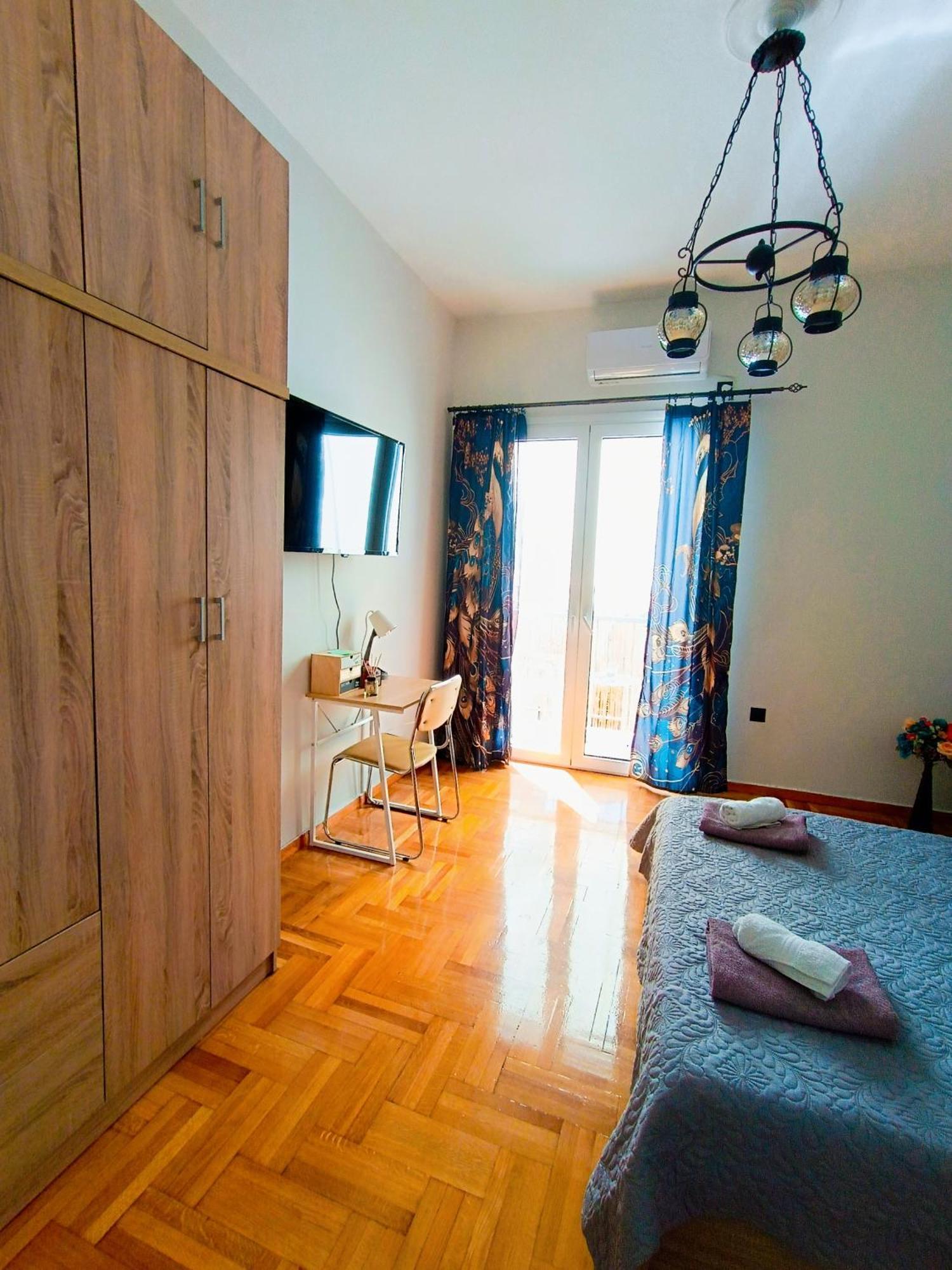 Cozy Apartment In Atene Esterno foto