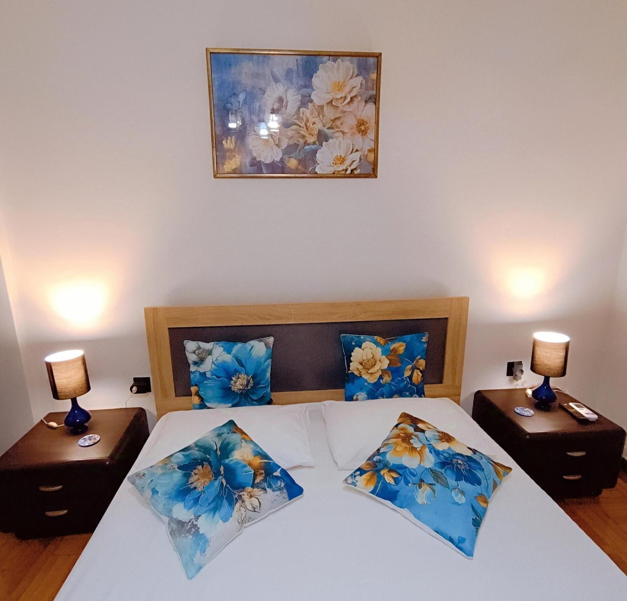 Cozy Apartment In Atene Esterno foto